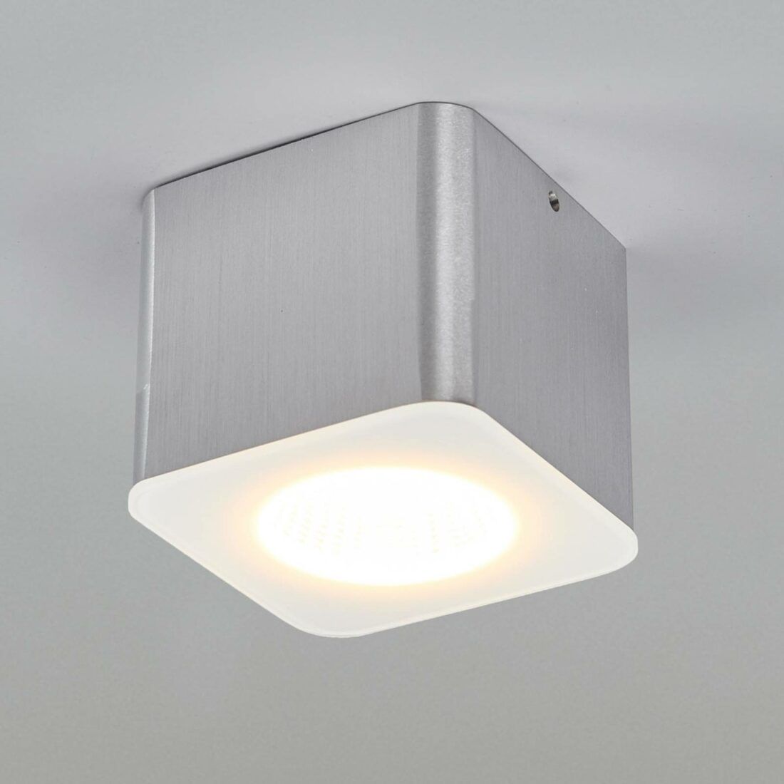 Helestra Oso stropní LED světlo hrany matný hliník