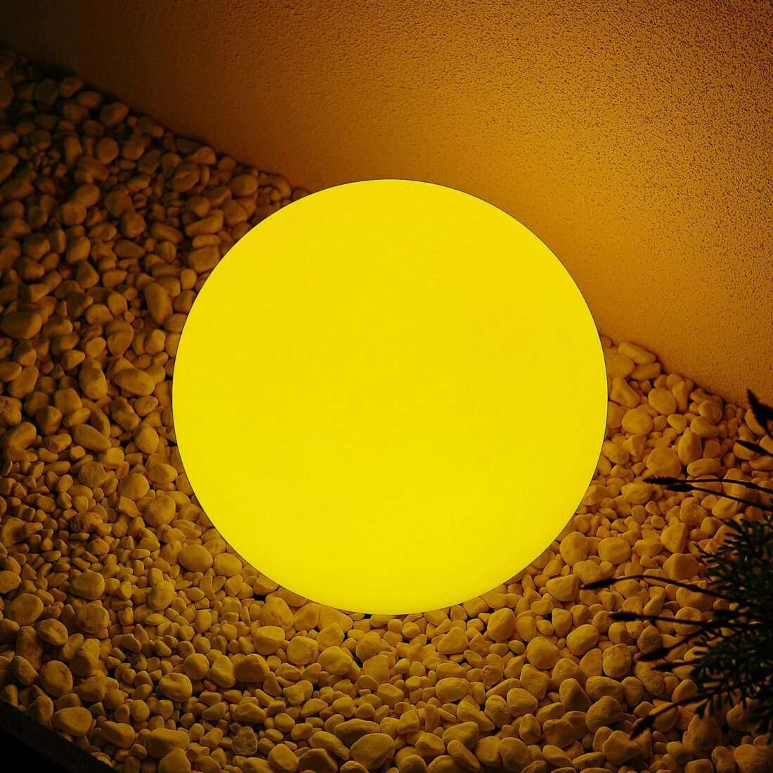 Lindby Yohan RGB-LED solární světlo