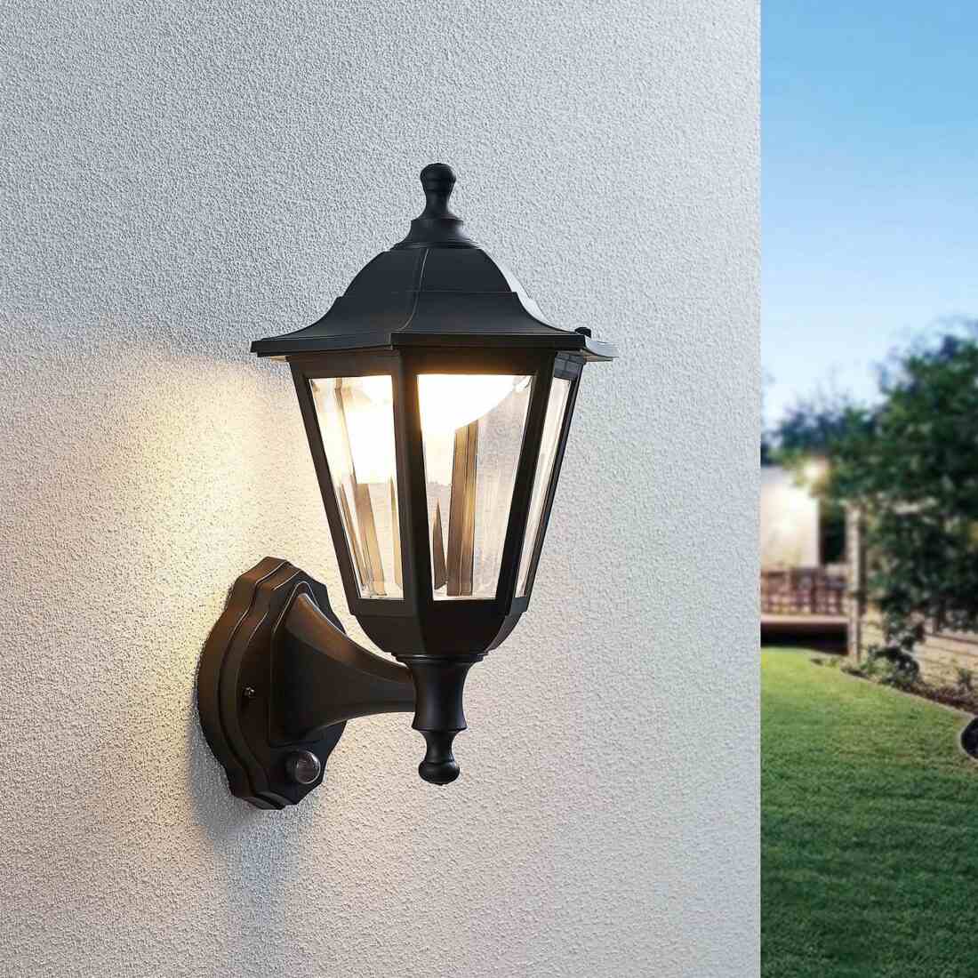 LED venkovní nástěnná lucerna Iavo