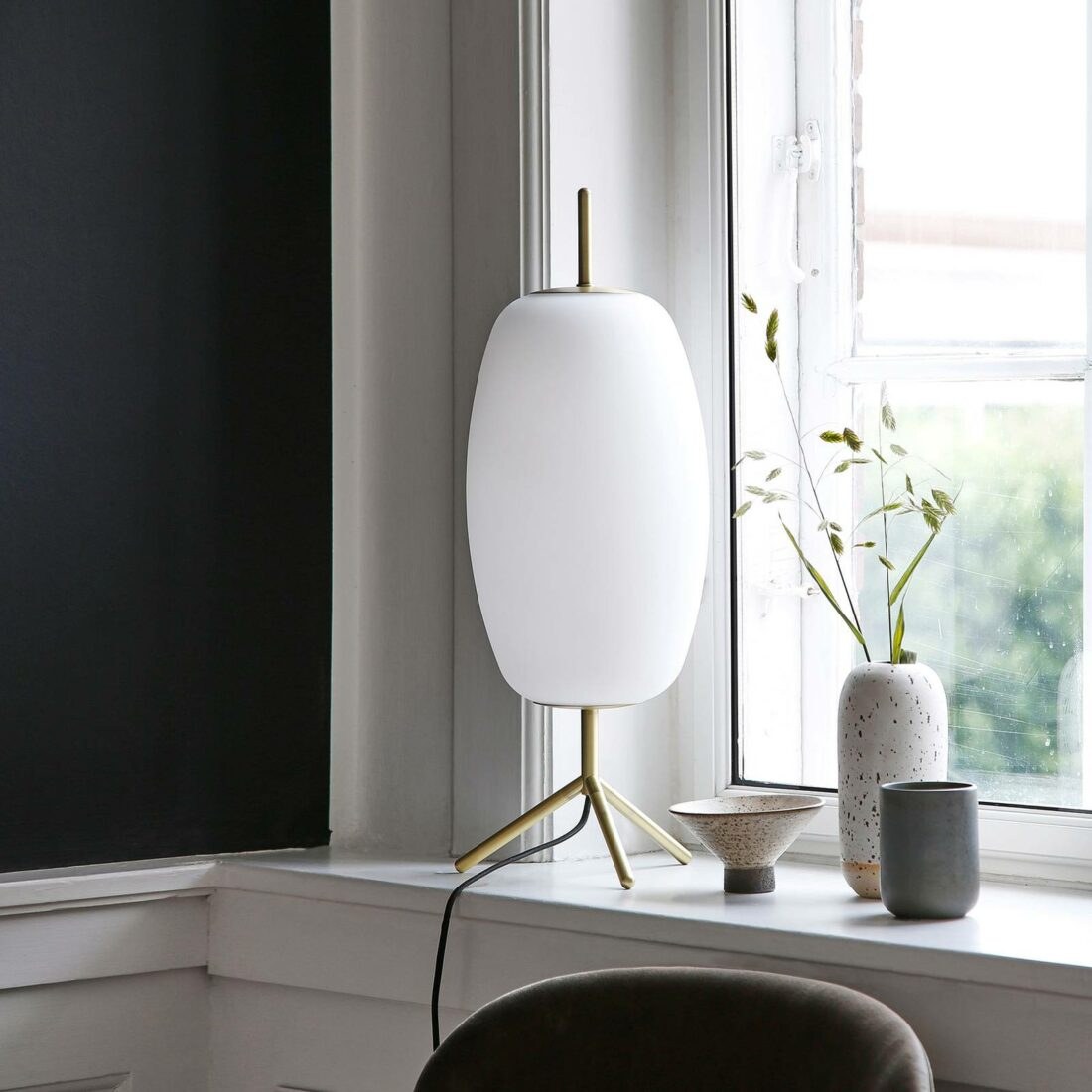 FRANDSEN Silk skleněná stolní lampa