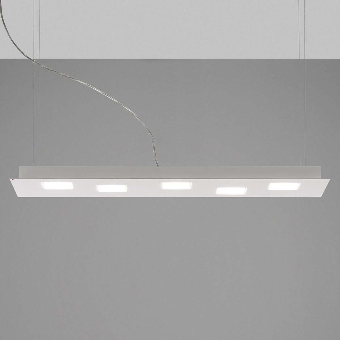 Fabbian Quarter - bílé závěsné světlo LED 5zdr